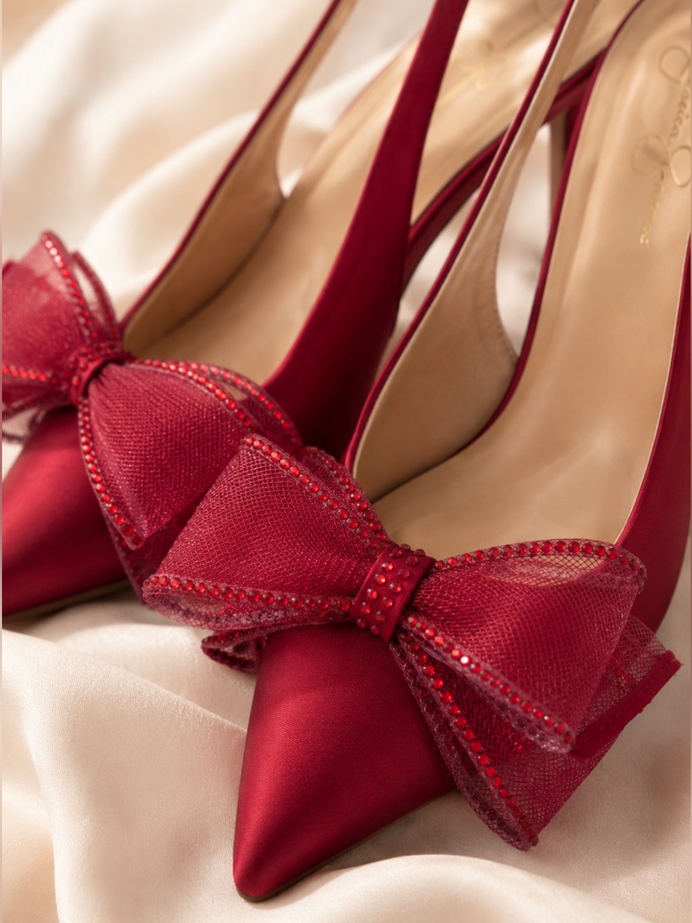 Jessica Simpson Coirah Red Satin Pumps with Statement Bow – Size 9 - Picture 3 of 16